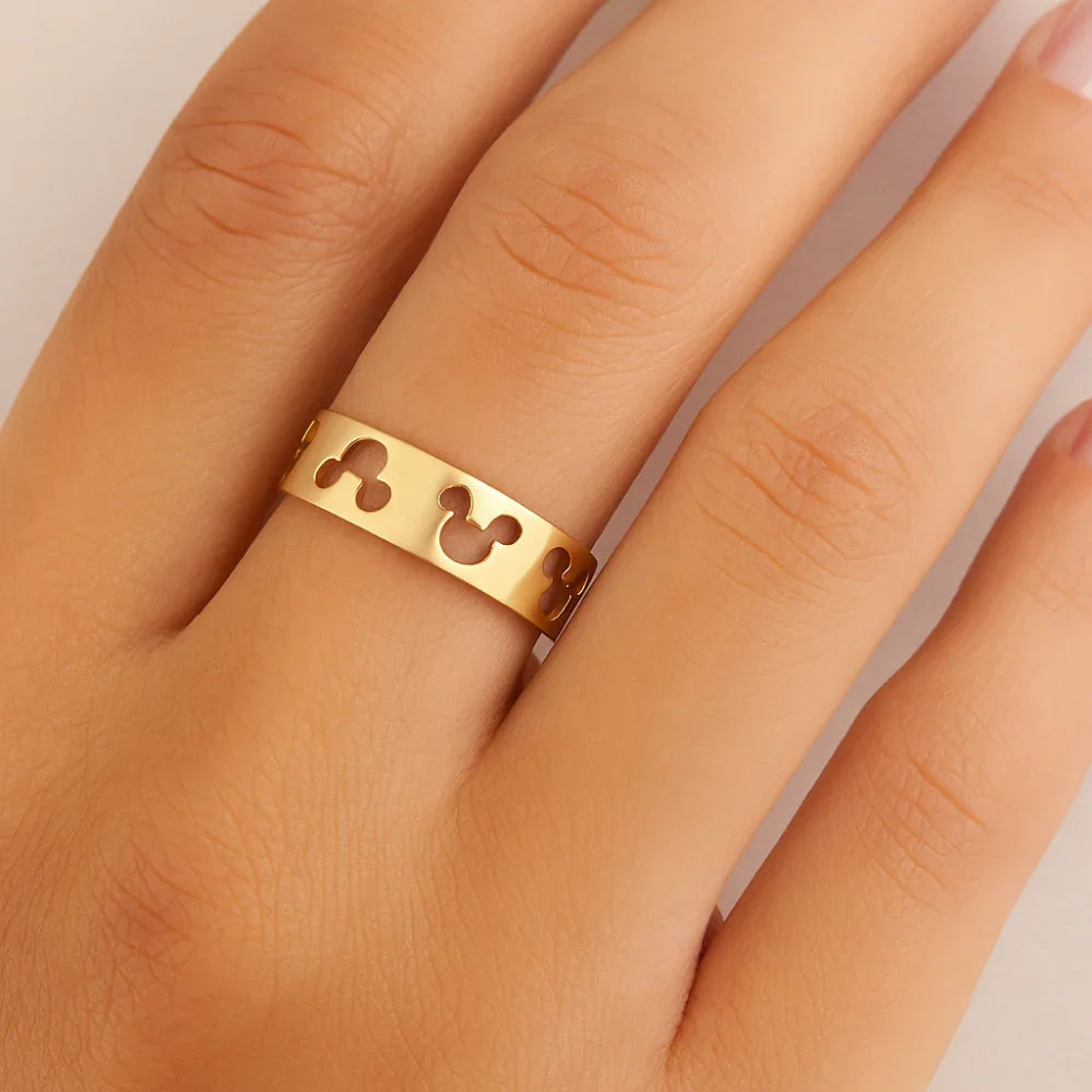 Aliança Rommanel com Mickey Vazado em Banho Ouro 18K – Joia Exclusiva Disney - Joias Rommanel | YouBeauty - Brincos, Colares e Anéis com Frete Grátis