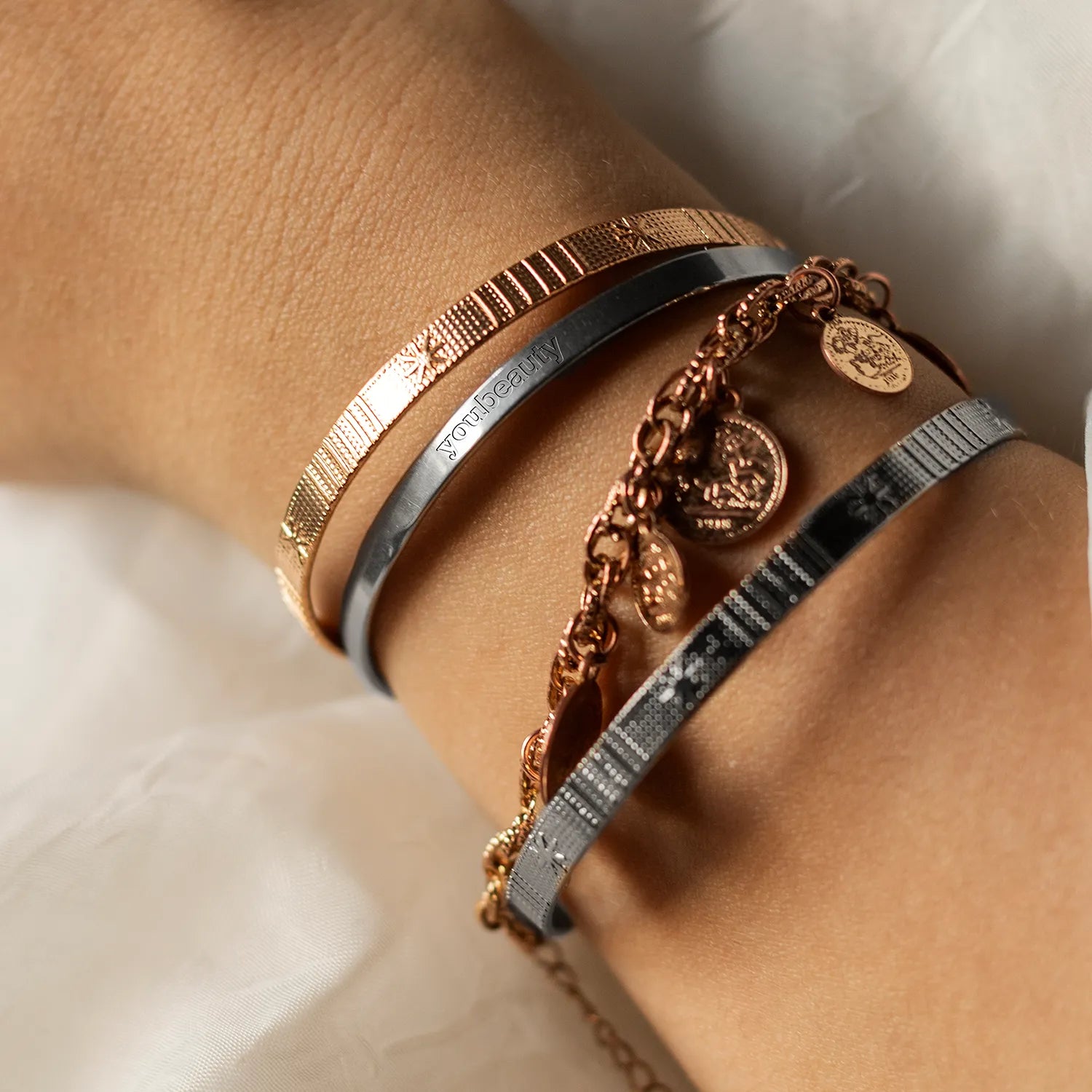 Pulseiras Rommanel confira as coleções You Beauty