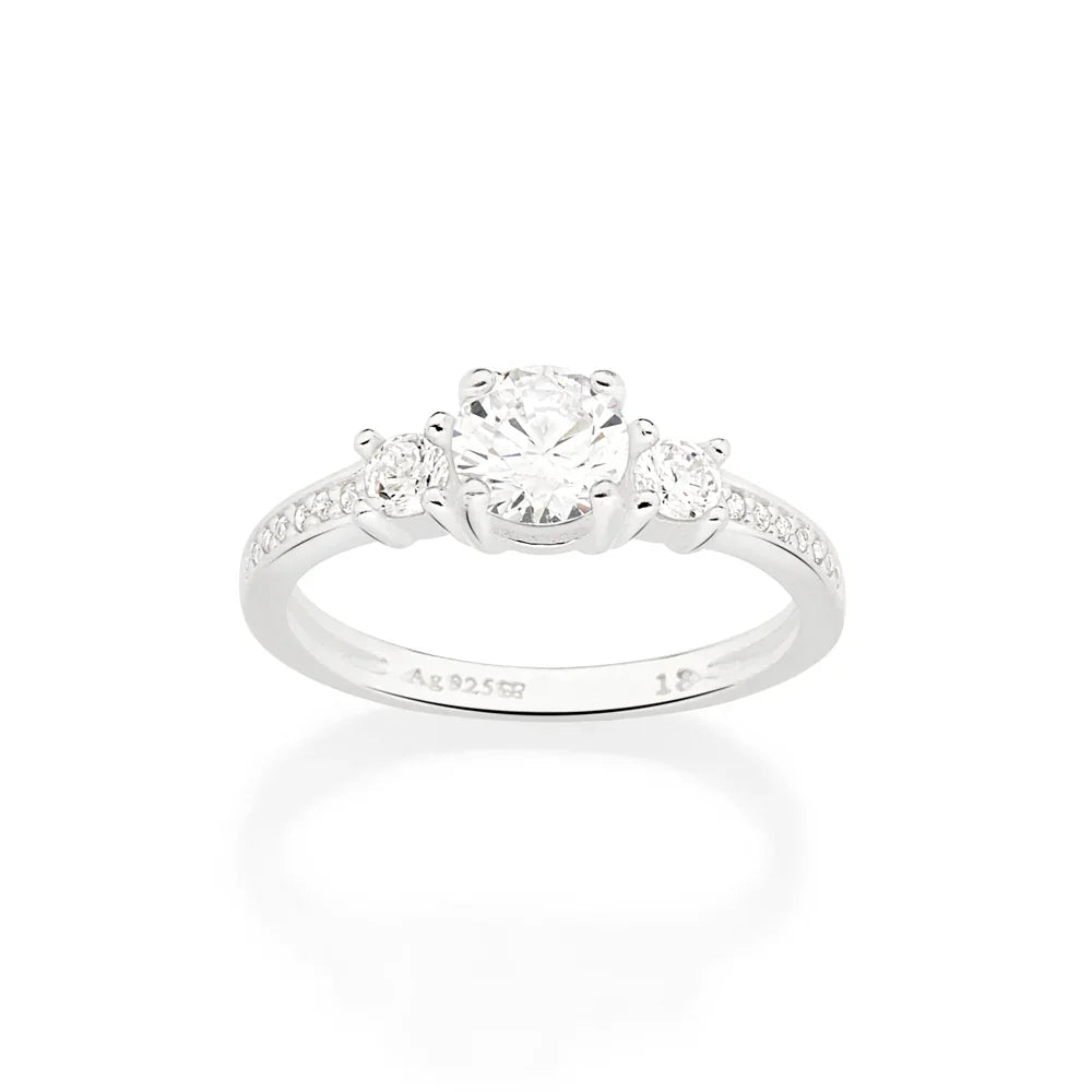 Anel Solitário Rommanel com Zircônia Central de 6mm em Prata – Cravejado com Múltiplas Zircônias - Joias Rommanel | YouBeauty - Brincos, Colares e Anéis com Frete Grátis