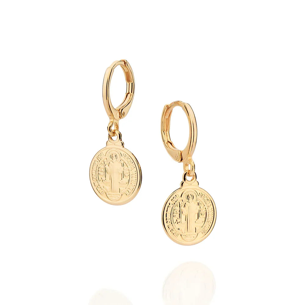 Brinco Argola Rommanel com Duas Medalhas de São Bento em Ouro 18K – Design Religioso Exclusivo - Joias Rommanel | YouBeauty - Brincos, Colares e Anéis com Frete Grátis