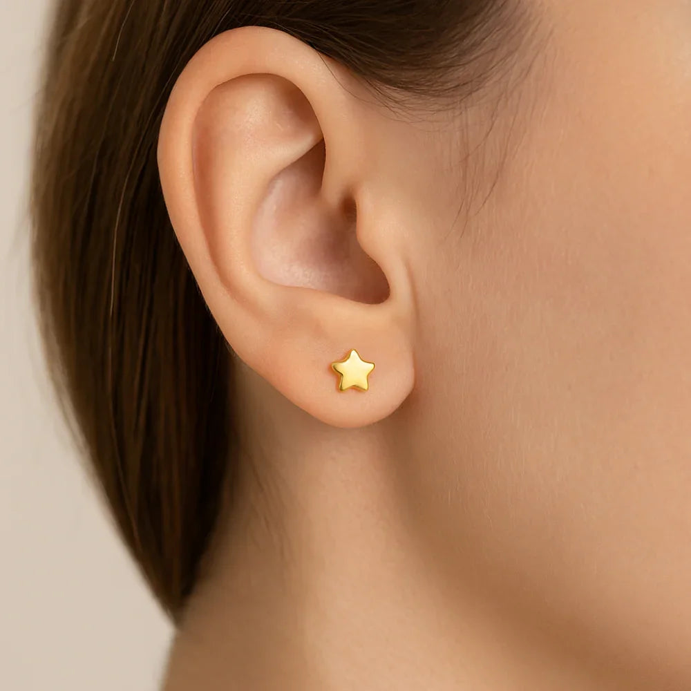 Brinco Estrela Rommanel em Banho de Ouro 18K – Design Delicado e Sofisticado