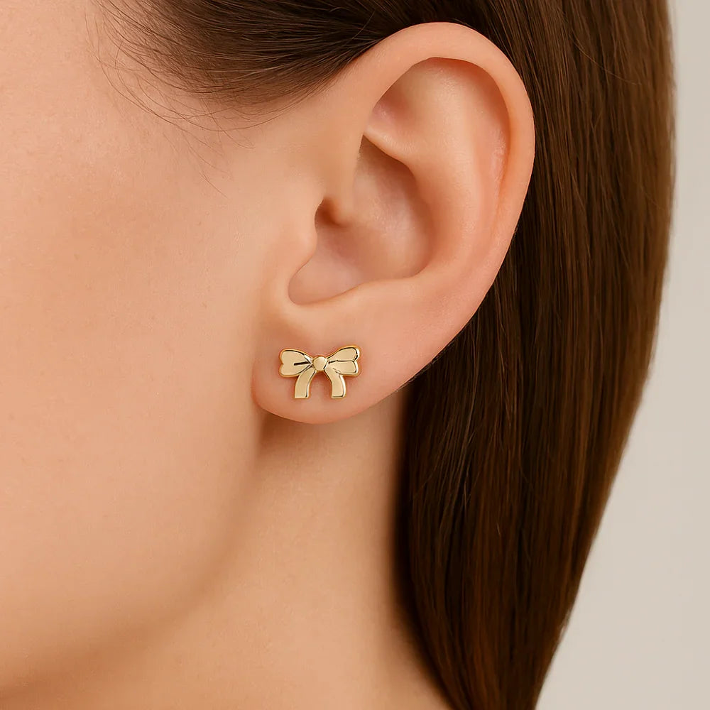 Brinco Laço Rommanel Banhado a Ouro 18K – Design Delicado e Elegante