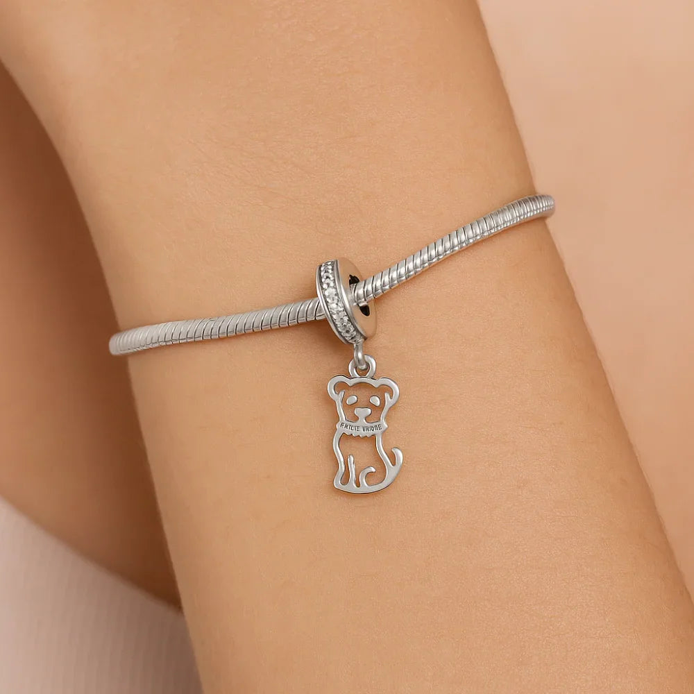 Pingente Berloque Rommanel Redondo com Cachorro Cravejado em Prata – 14 Zircônias Brancas