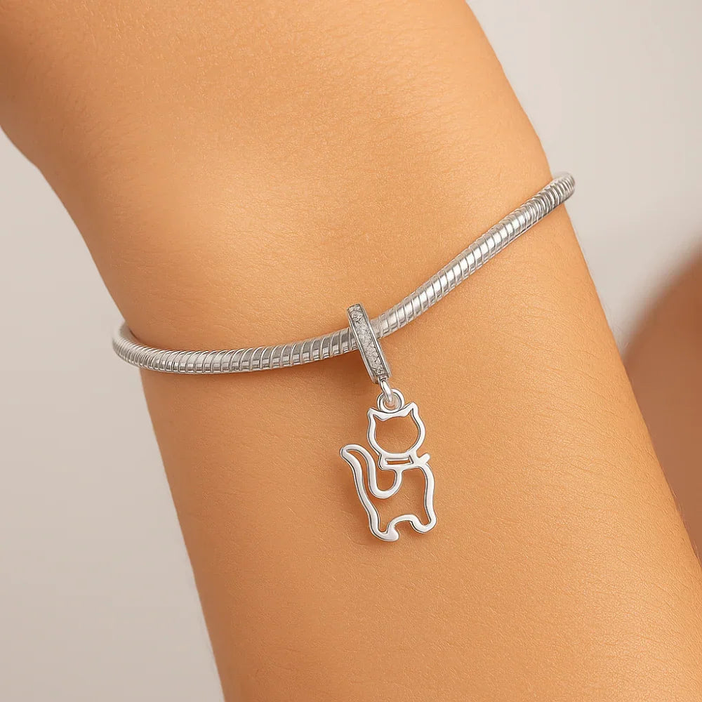 Pingente Berloque Redondo com Gato em Prata Rommanel – Cravejado com 14 Zircônias Brancas - Joias Rommanel | YouBeauty - Brincos, Colares e Anéis com Frete Grátis