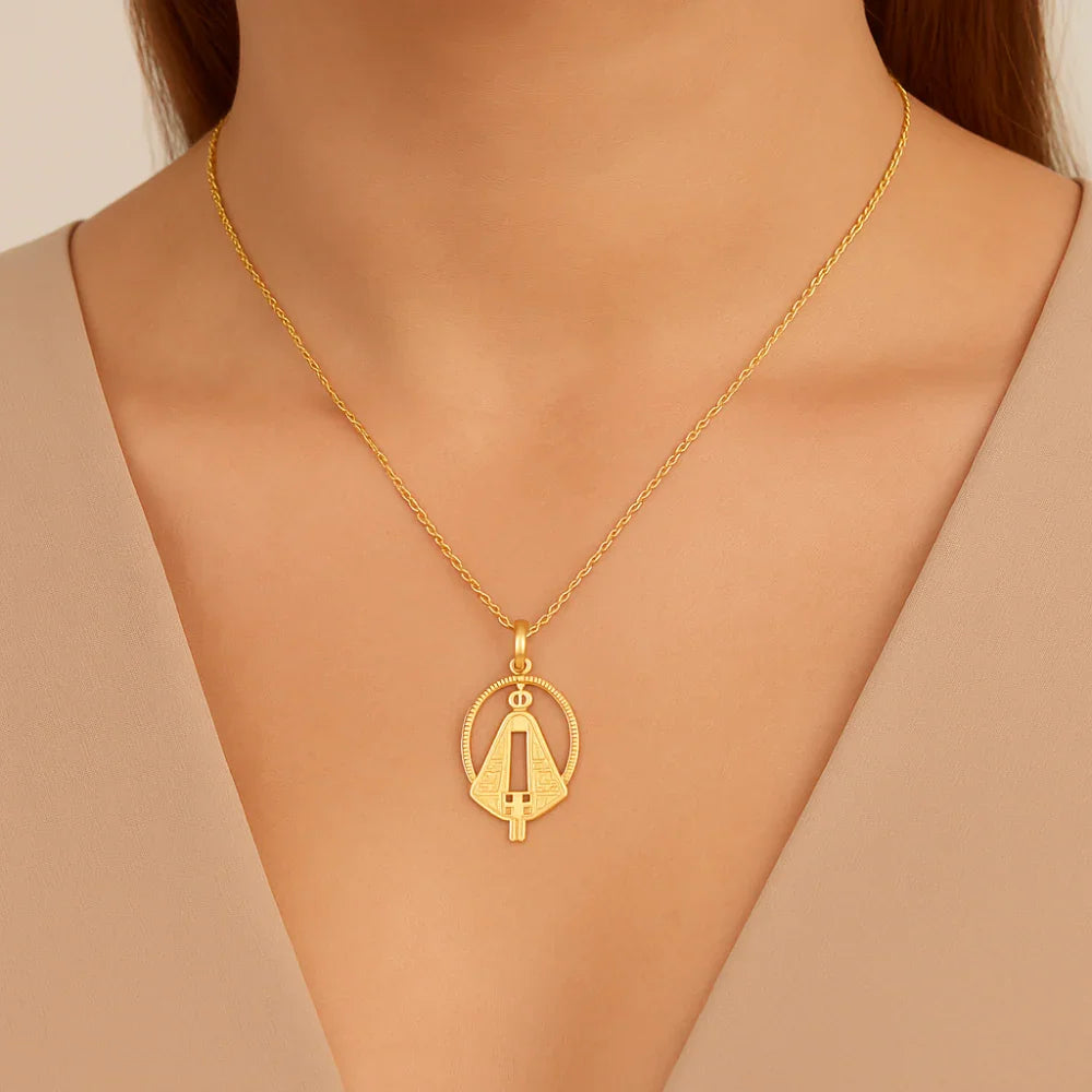 Pingente Oval Rommanel com Imagem de Nossa Senhora Aparecida em Ouro 18K – Bordas Trabalhadas
