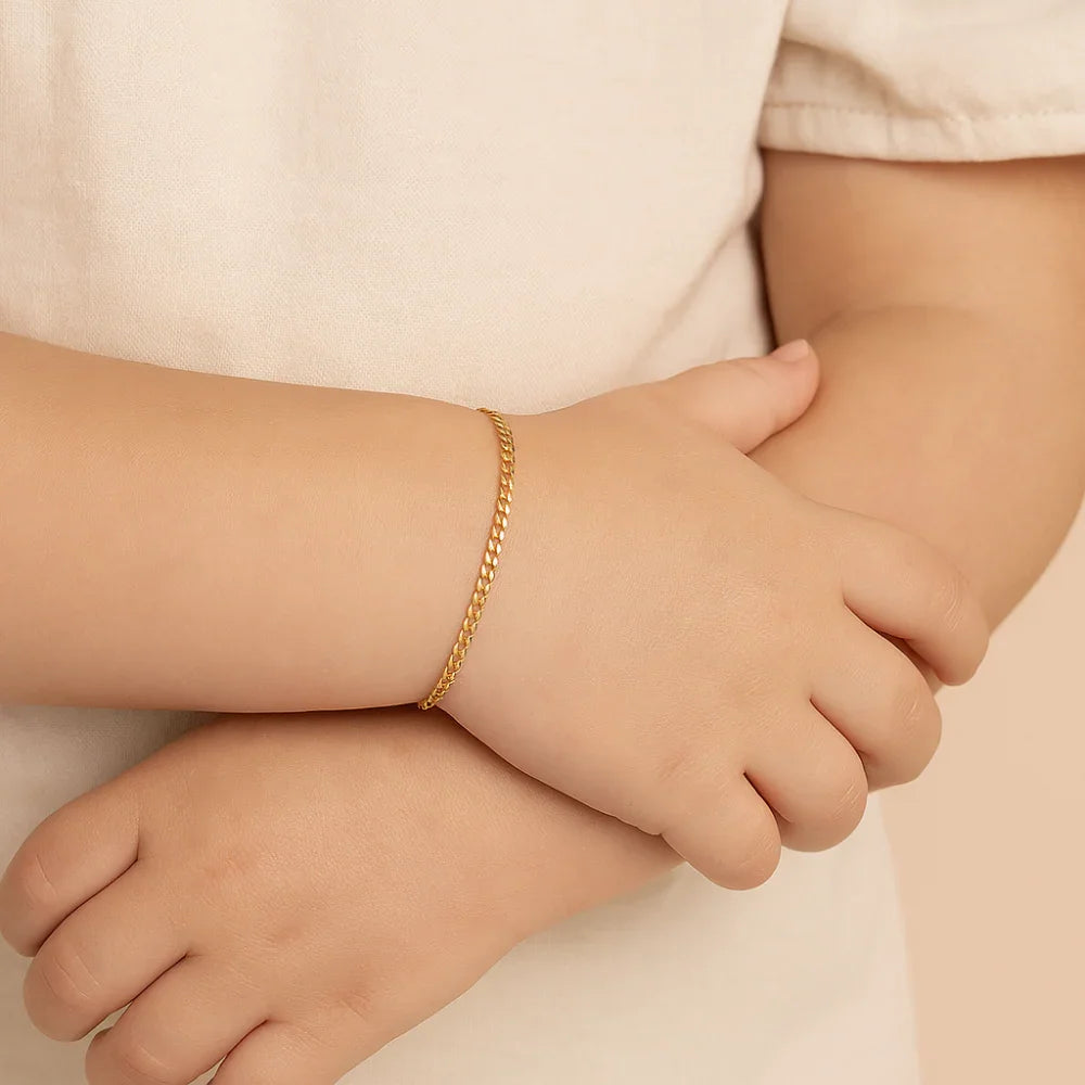 Pulseira Infantil Rommanel com Elos Diamantados em Banho Ouro 18K – Design Delicado e Resistente - Joias Rommanel | YouBeauty - Brincos, Colares e Anéis com Frete Grátis