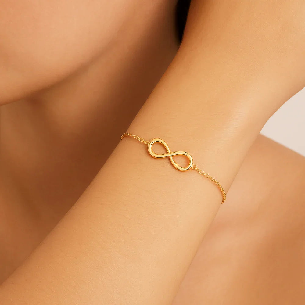 Pulseira Rommanel com Elo Oval Diamantado em Banho Ouro 18K – Pingente Infinito Delicado