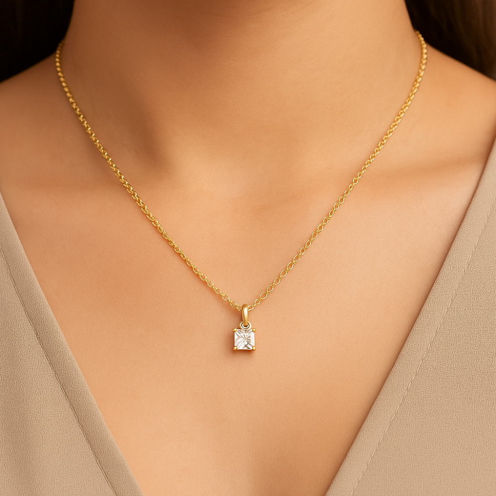 Gargantilha Rommanel com Pingente Solitário de Zircônia Carrê 5x5 mm em Corrente Elo Cadeado – Design Delicado e Ajustável