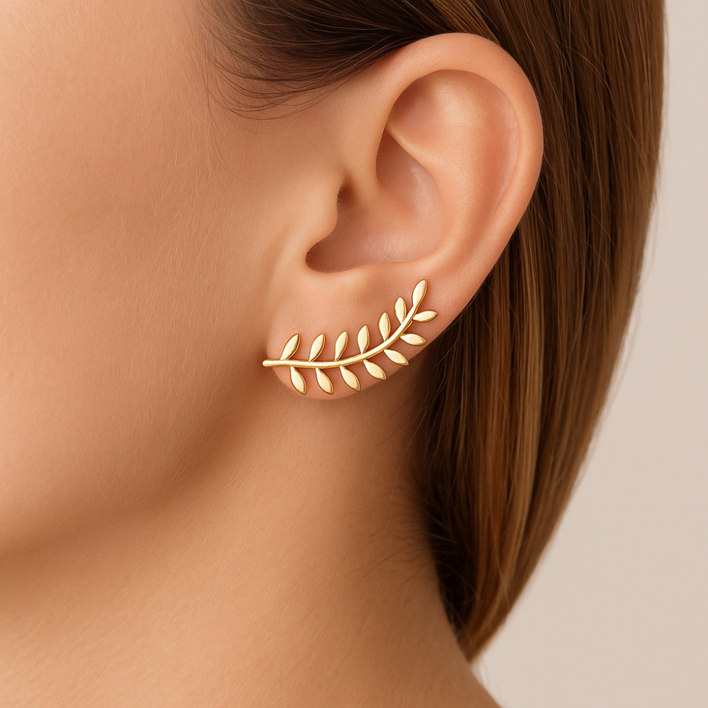 Brinco Folha de Arruda Rommanel Banhado a Ouro 18K – Design Natural e Sofisticado