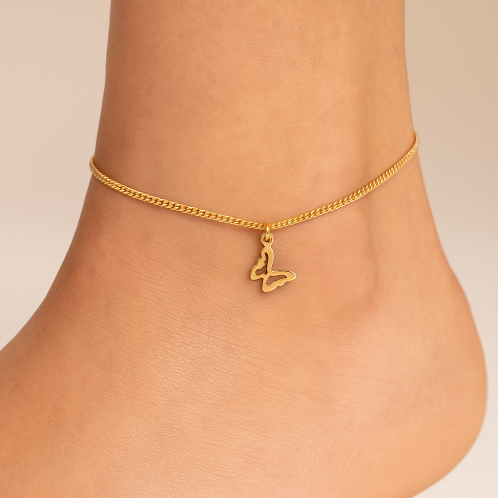 Tornozeleira Rommanel com Corrente Elo Groumet Lixada e Pingente Borboleta – Ajustável e Delicada