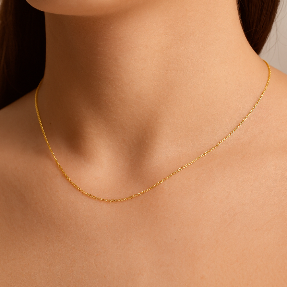 Cordão Gargantilha Rommanel com Fio Fino em Formato de Oito – Banho Ouro 18K, 42 cm