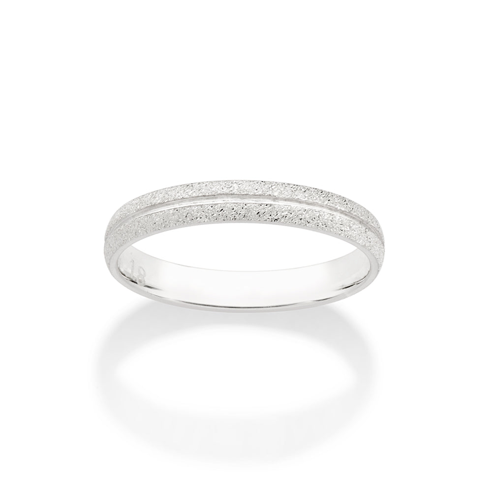 Aliança Diamantada Rommanel com Friso de 3 mm em Prata – Design Sofisticado e Moderno