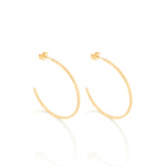 Brinco Meia Argola Rommanel com Detalhes em Baixo Relevo – Medida 4 cm em Banho Ouro 18K - Joias Rommanel | YouBeauty - Brincos, Colares e Anéis com Frete Grátis