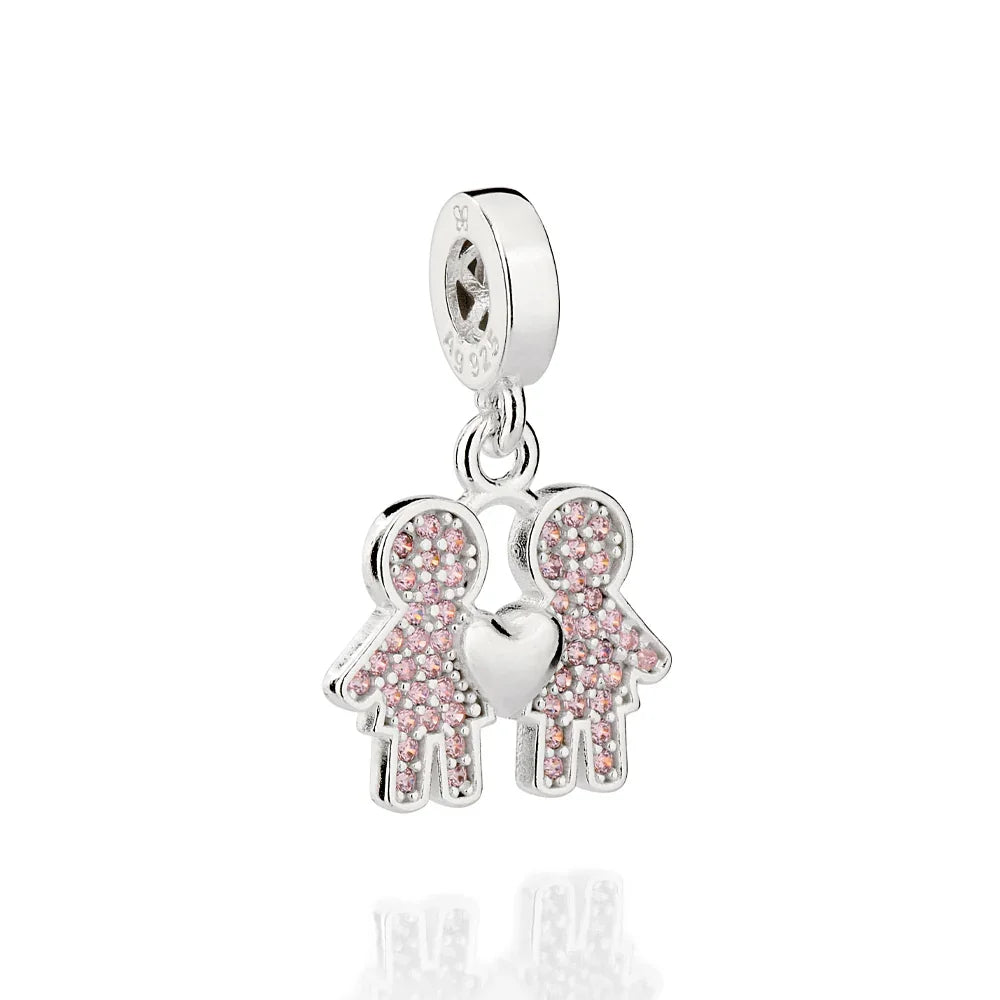 Pingente Berloque Duas Meninas Rommanel em Prata Cravejado com 52 Zircônias – Design Delicado e Brilhante - Joias Rommanel | YouBeauty - Brincos, Colares e Anéis com Frete Grátis