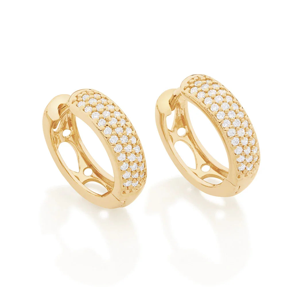 Brinco Argola Cravejado com 68 Zircônias Rommanel em Ouro 18K – Design Delicado e Brilhante - Joias Rommanel | YouBeauty - Brincos, Colares e Anéis com Frete Grátis