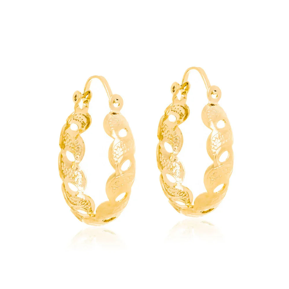 Brinco Argola Ondulada Rommanel Banhado a Ouro 18K – Detalhes Vazados Elegantes - Joias Rommanel | YouBeauty - Brincos, Colares e Anéis com Frete Grátis